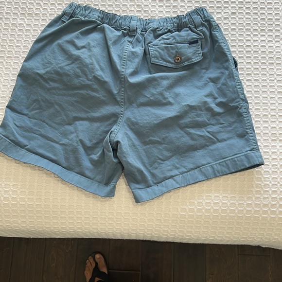 Chubbies shorts. Blue size small 5.5 inch inseam. Worn once - Picture 2 of 5